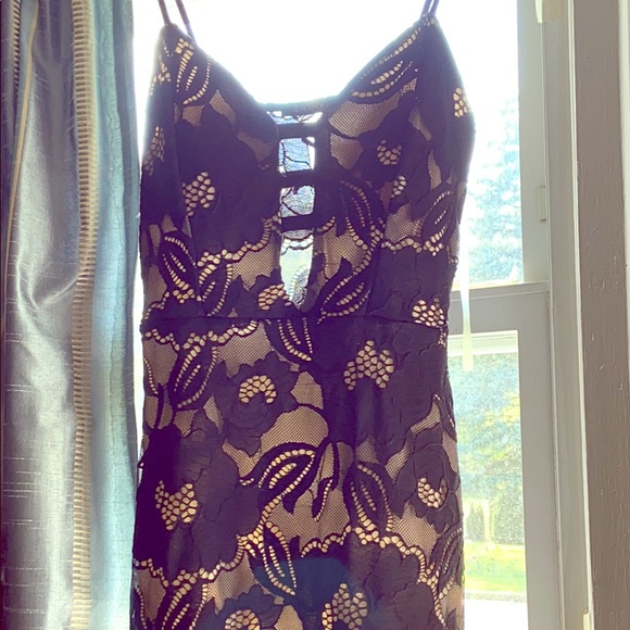 Black Lace Dress - Picture 1 of 2